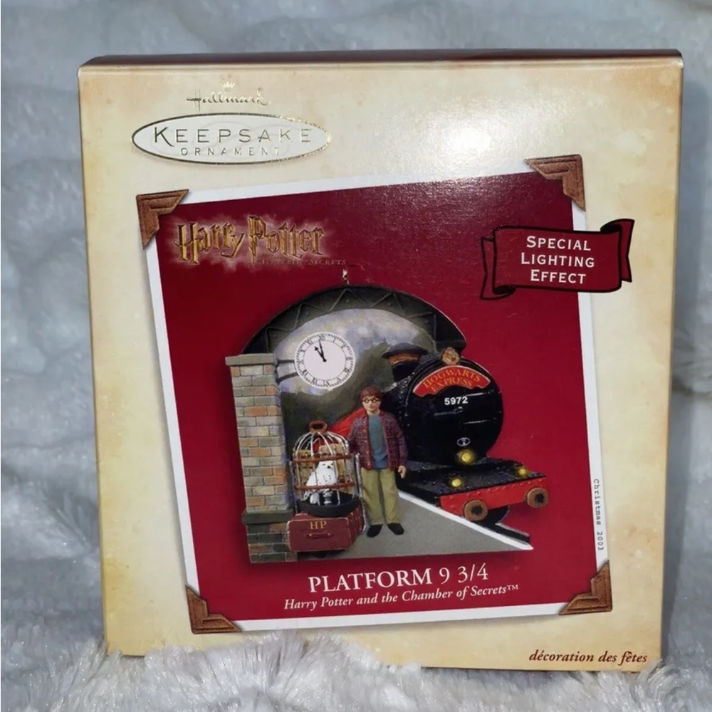 2003 “Platform 9 3/4 Harry Potter and the Chamber of Secrets” Hallmark Ornament